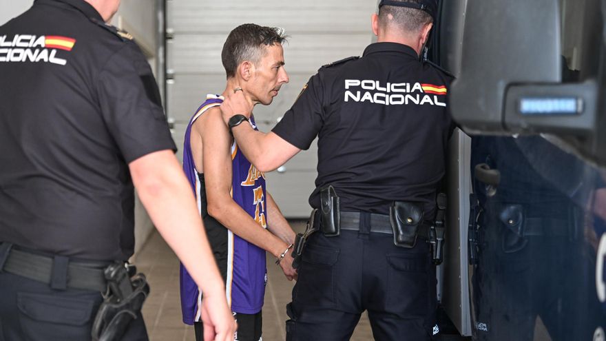La jueza decreta el ingreso en prisión sin fianza para el acusado de matar a puñaladas a un joven en Elche