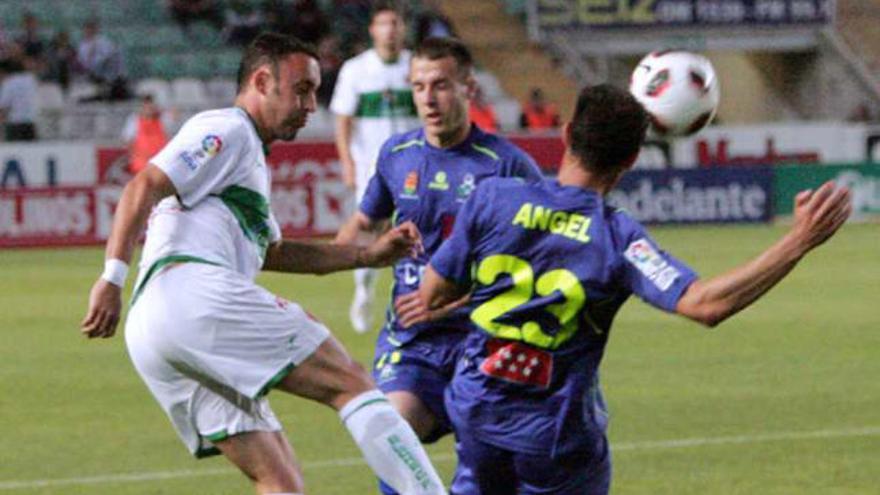 Imagen del partido Elche-Alcorcón del sábado.