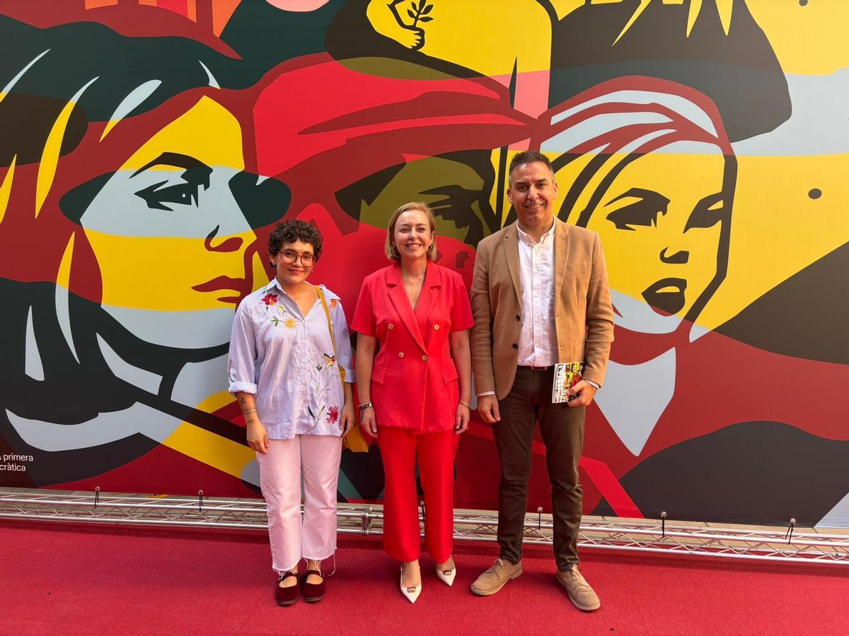 Roser Viñoles, Natàlia Enguix y Julián Sáez.