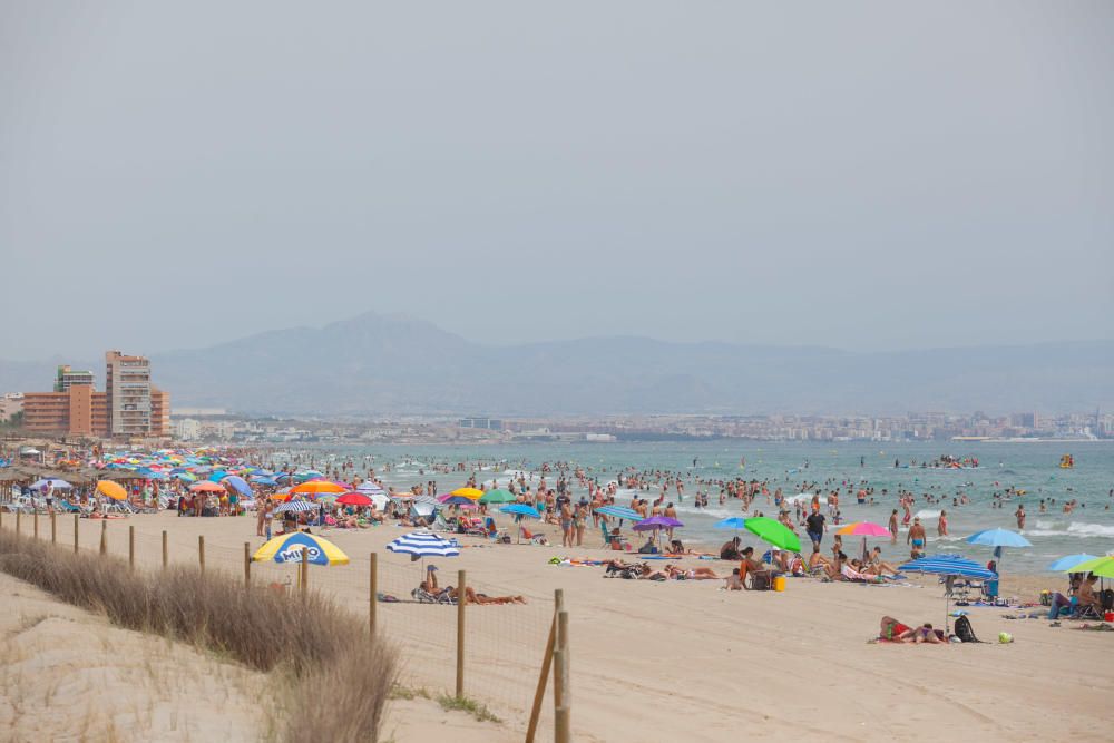 Carabassí, en Elche, con bandera azul.