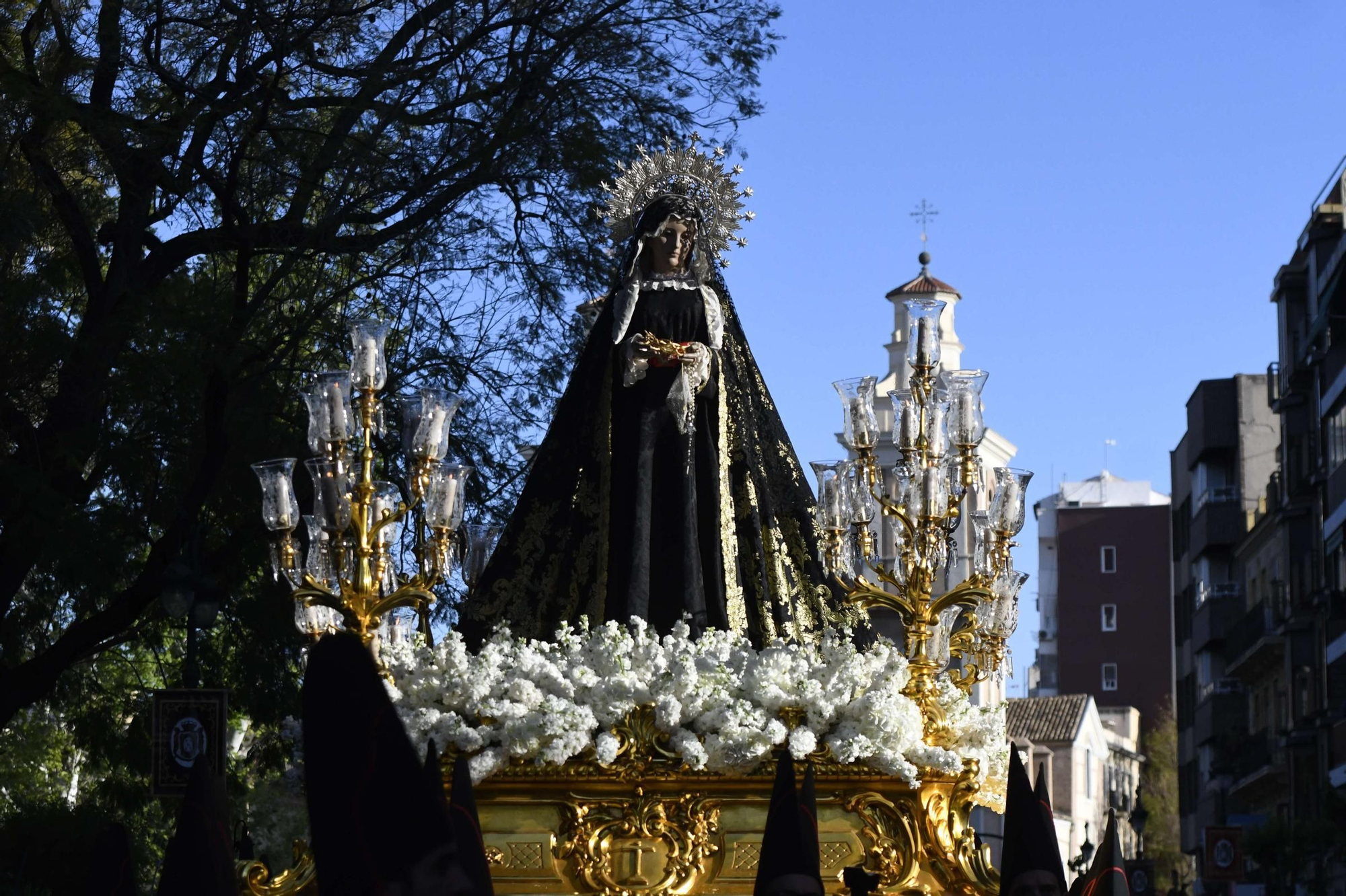 Procesión de la Soledad del Calvario en la Semana Santa de Murcia 2025.
