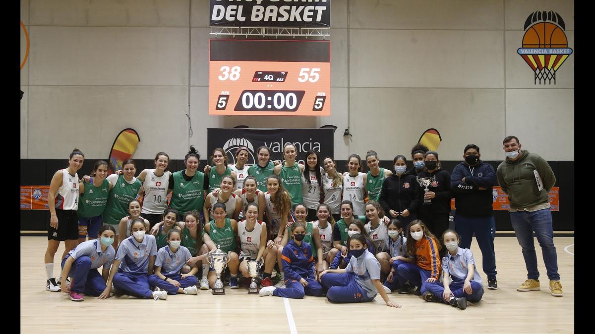 La primera edición de esta Copa femenina se cerró con todos los honores con su correspondiente entrega de premios para poner el broche de oro a este espectacular campeonato.