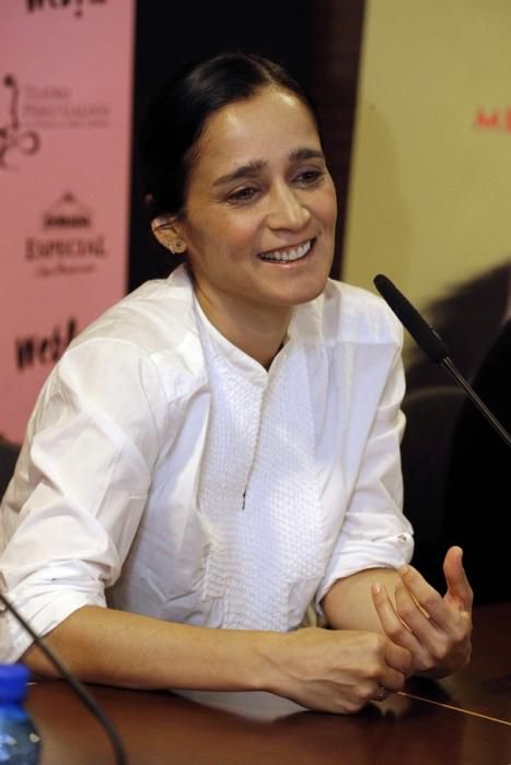 JULIETA VENEGAS