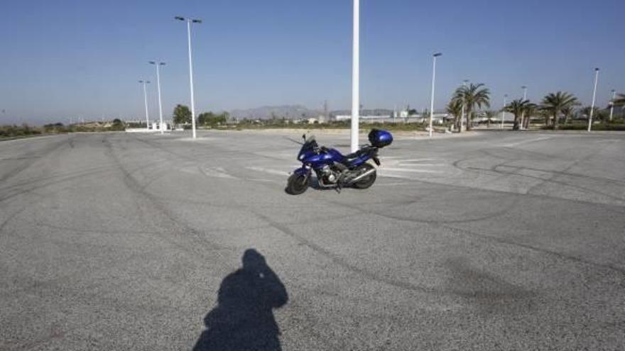 Solar en el que se instalará el circuito cerrado para los exámenes de moto.