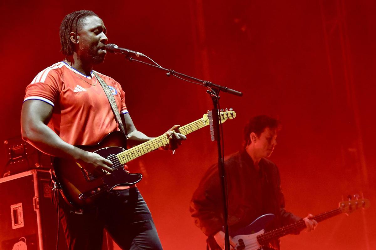 Todas las imágenes de la actuación de Bloc Party en el Warm Up
