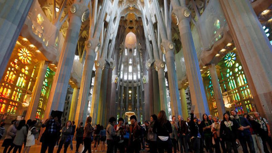 Visitas a la Sagrada Familia en Barcelona // ALBERT GEA