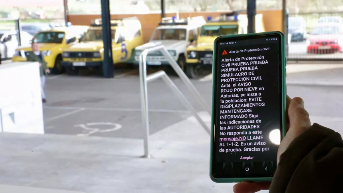 "No llame al 112, es un aviso de prueba": así ha sido el mensaje de emergencias que han recibido miles de asturianos en sus teléfonos móviles