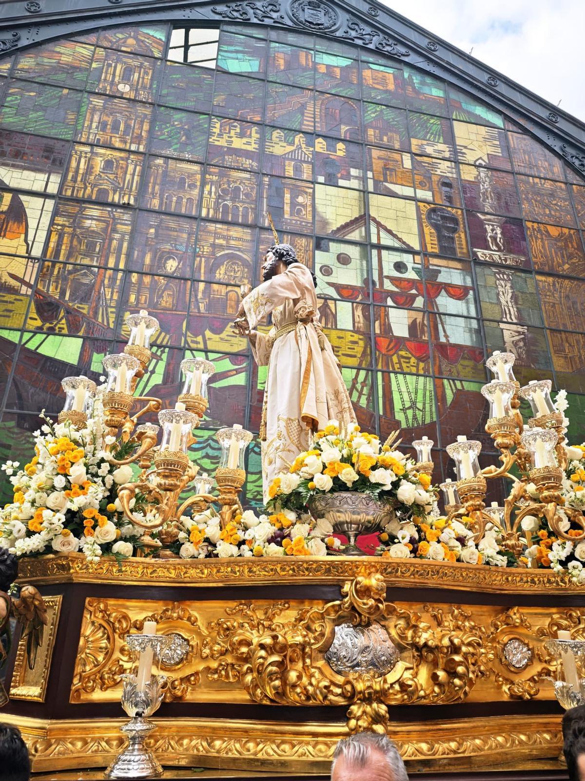 El Señor de la Sagrada Cena, junto a Atarazanas, este domingo de Corpus.