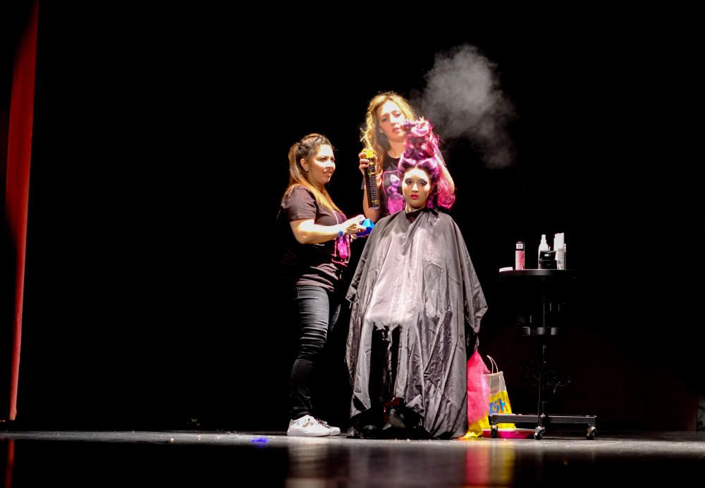 Alumnos de FP participan en Elda en una gala de maquillaje y peluquería