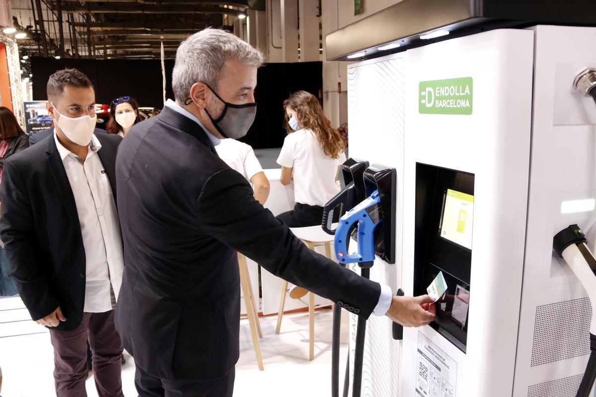Barcelona multiplicarà per cinc els punts de recàrrega de vehicles elèctrics fins al 2024 Barcelona multiplicarà per cinc els punts de recàrrega de vehicles elèctrics fins al 2024