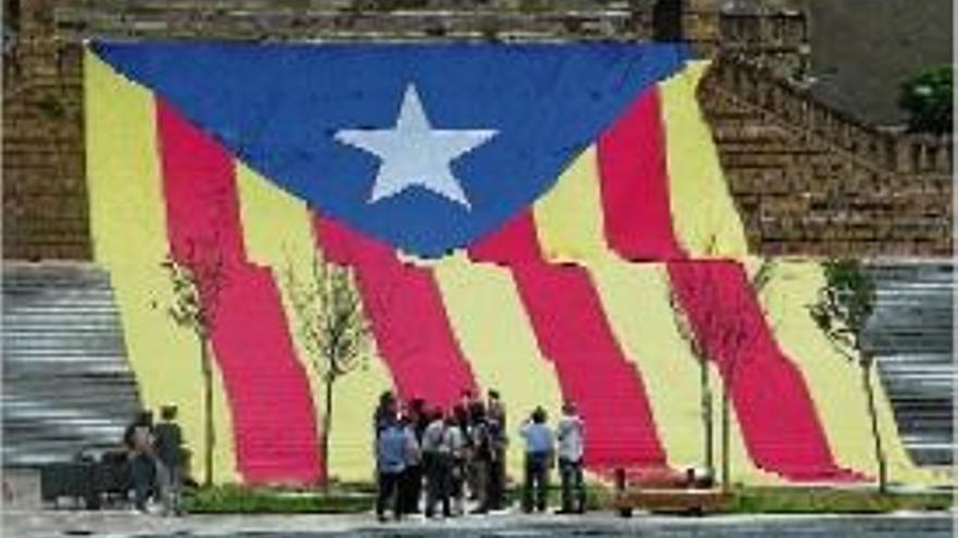 L&#039;estelada ha lluït en diversos llocs del Bages, com a la Seu de Manresa