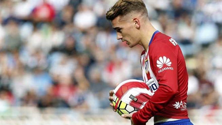 Griezmann celebra su primer gol contra la Real.