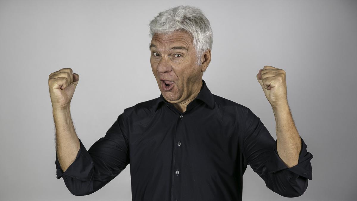 Carles Sans actúa en Onda.