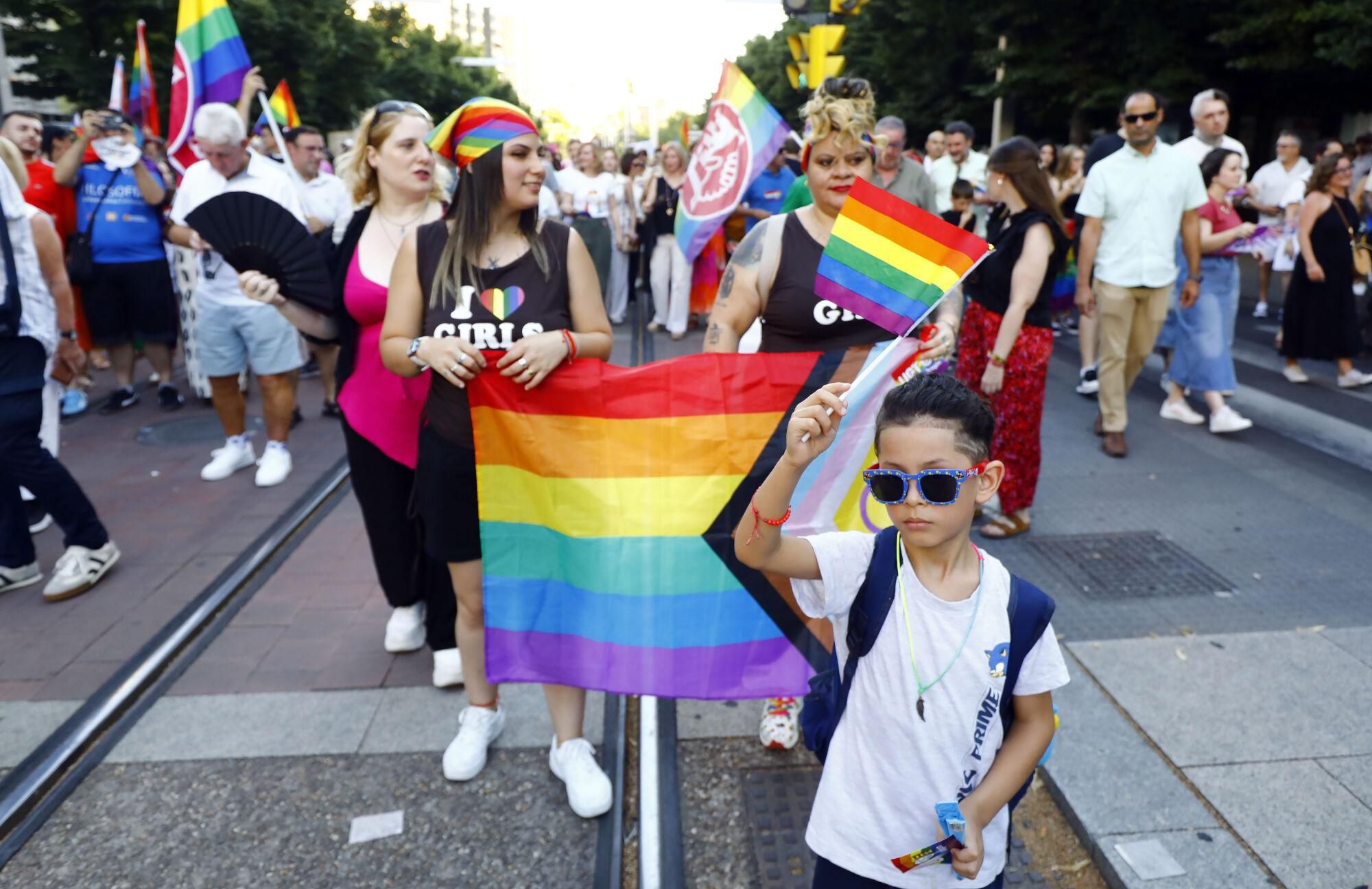 MARCHA DEL ORGULLO GAY LGTBIQ HOMOSEXUALES