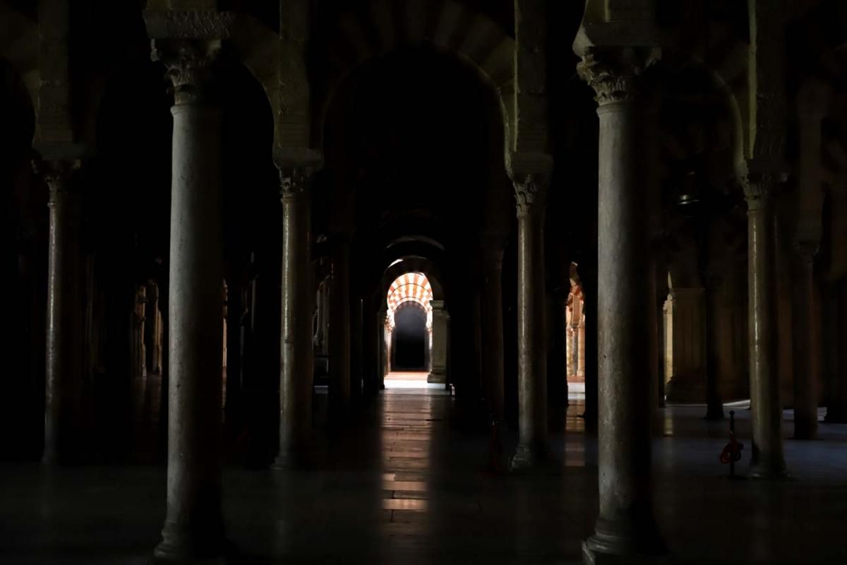 La Mezquita-Catedral en su último día de reposo