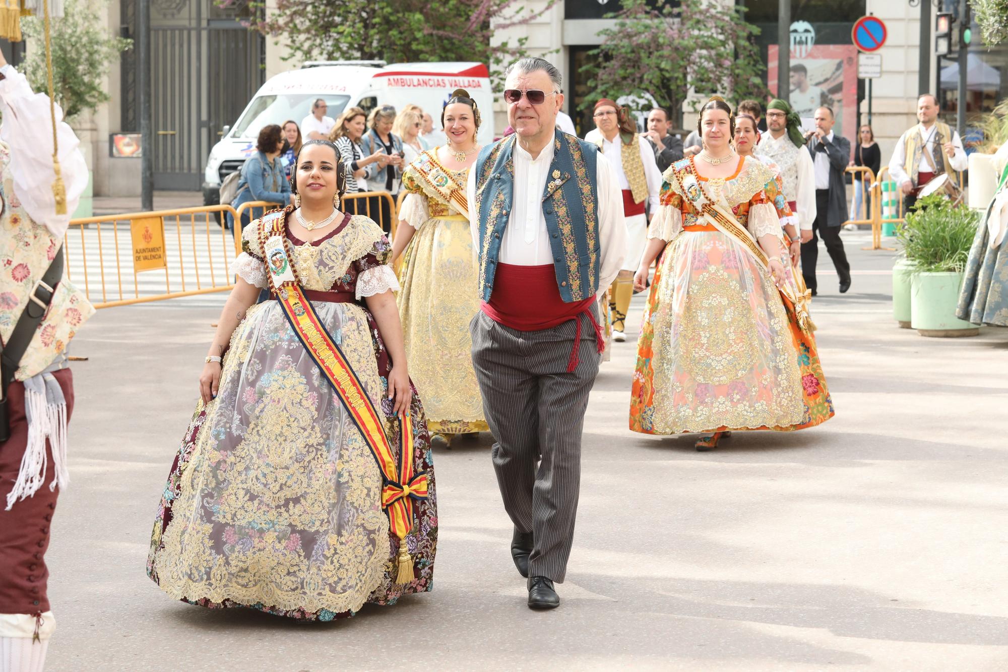 Entrega de los premios de las Fallas 2022 a las comisiones (II)