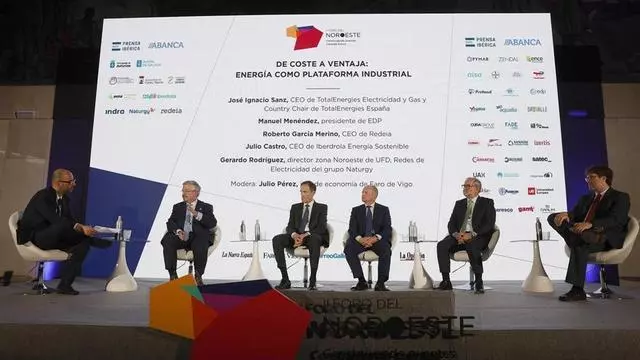 Mesa redonda: "De coste a ventaja: energía como plataforma industrial"