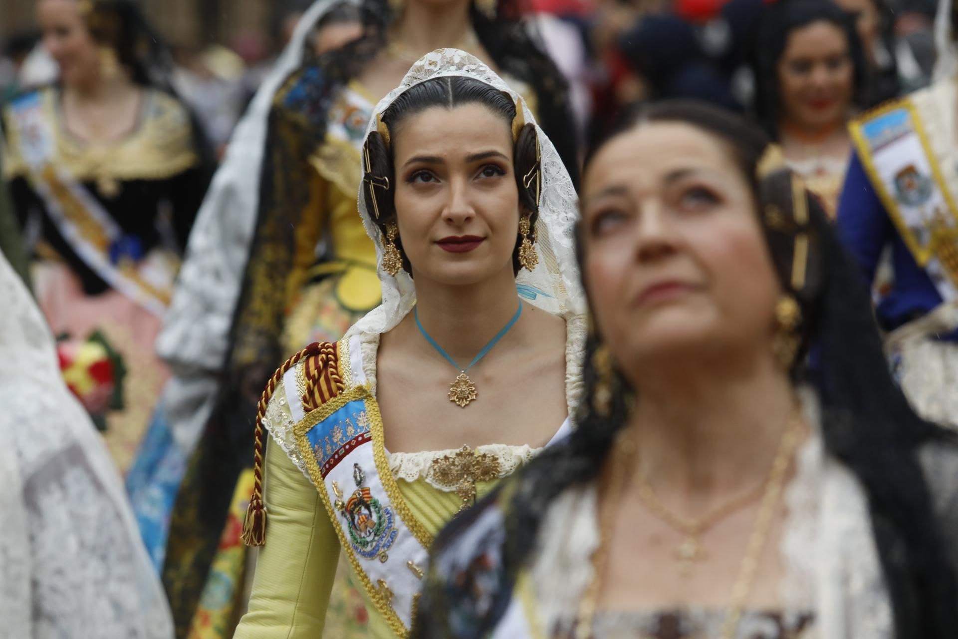 Búscate en el primer día de Ofrenda por la calle Quart (entre las 115.30 y las 17.00 horas)