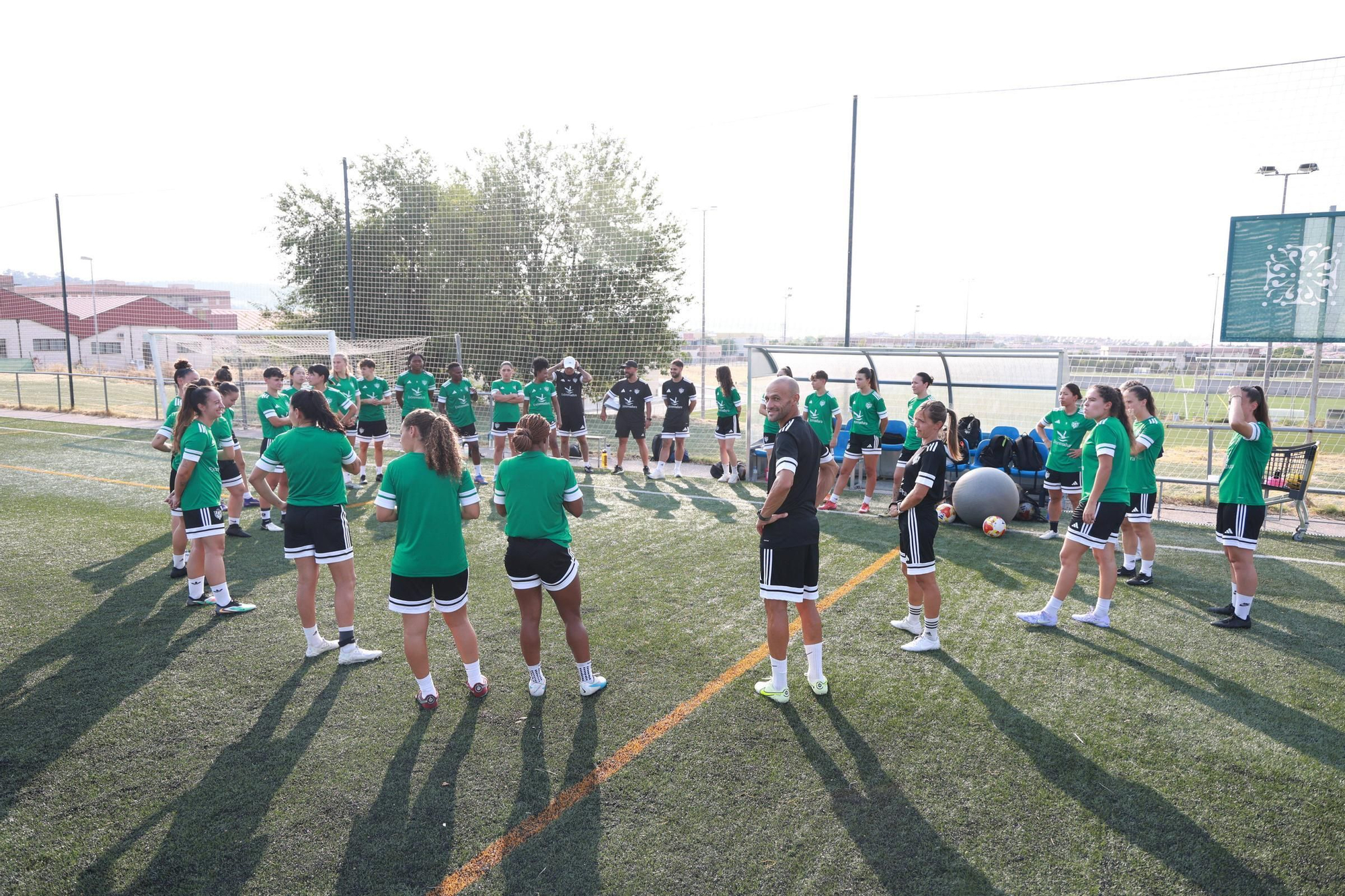 Fotogalería | Inicio de la pretemporada del Cacereño Femenino