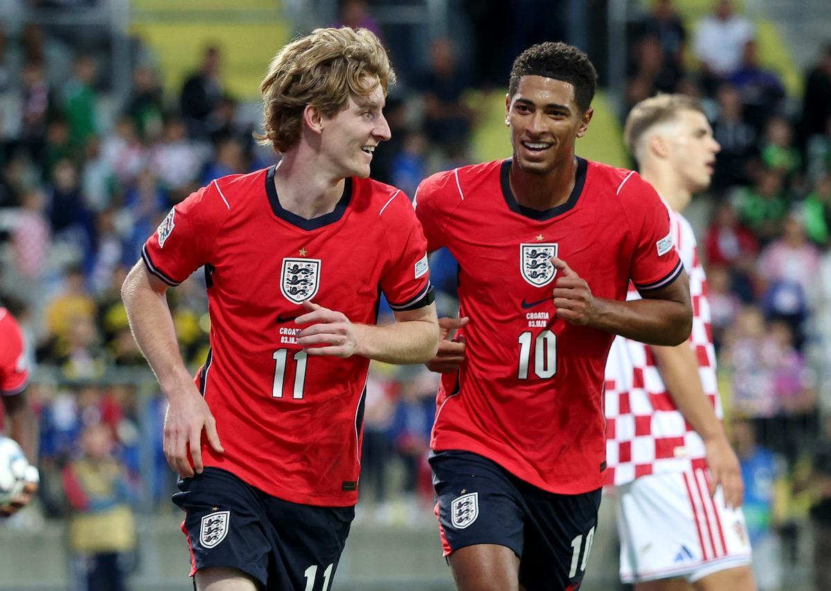 Gordon y Bellingham, en el choque ante Croacia