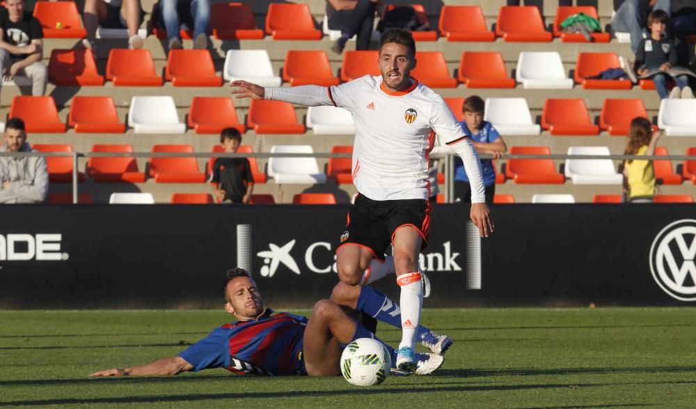 Valencia Mestalla - Llagostera, en imágenes