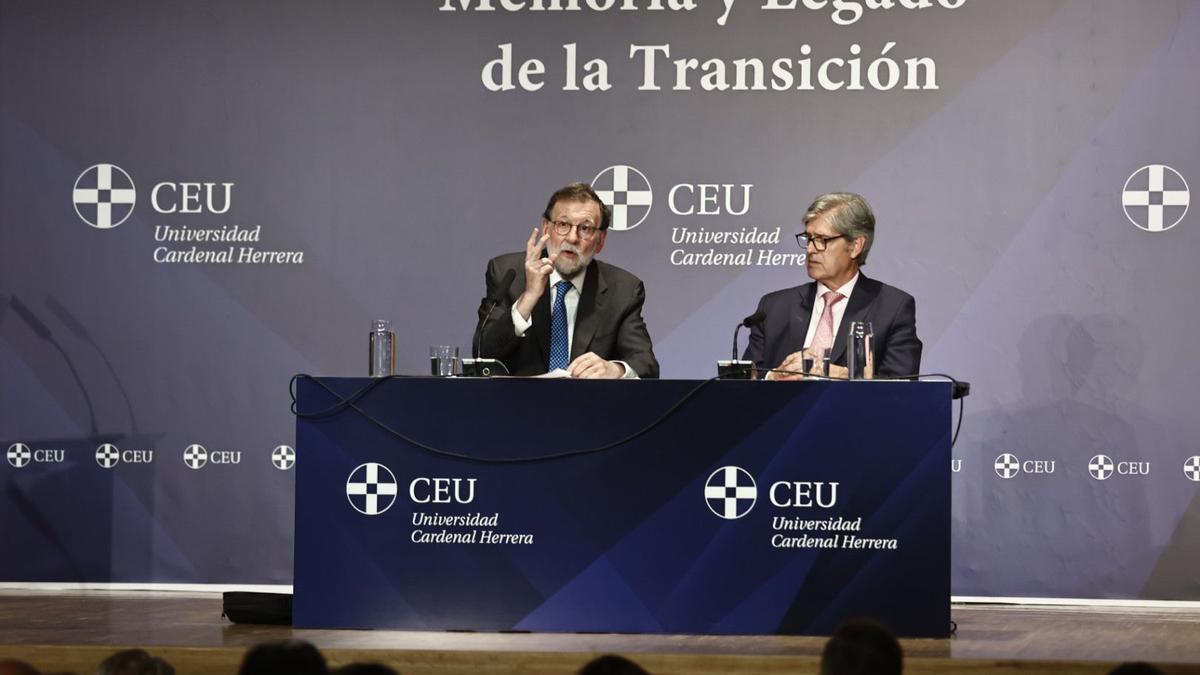 Rajoy, en la jornada sobre la Transición organizada por el CEU en València