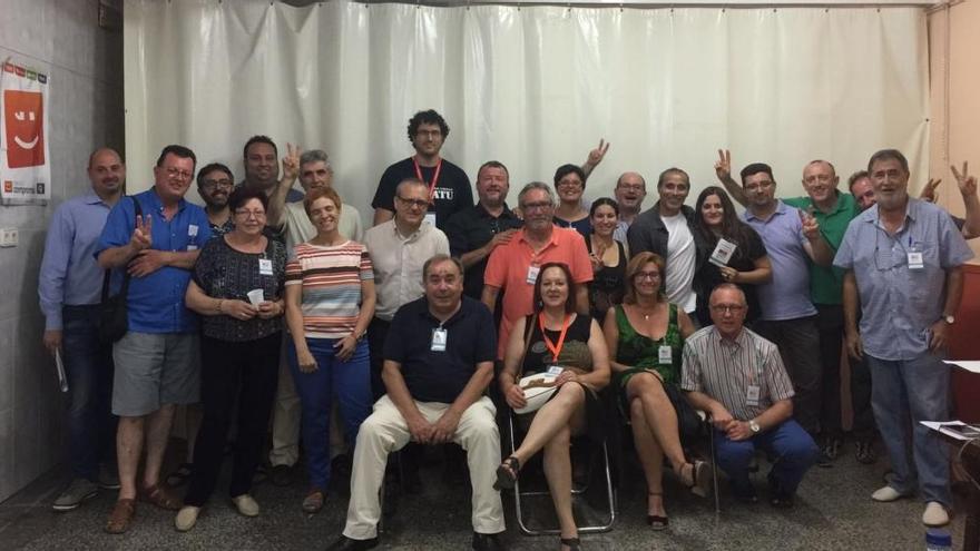 Miembros de la colación de izquierdas en Sagunt, en plena celebración.