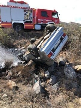 Liberan a un hombre tras sufrir un grave accidente en Tenerife