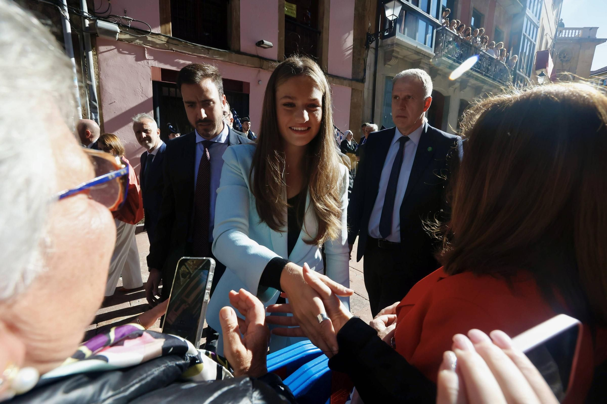 La Princesa Leonor recibe el título de Alcaldesa Honoraria de Oviedo y la Medalla de Asturias.
