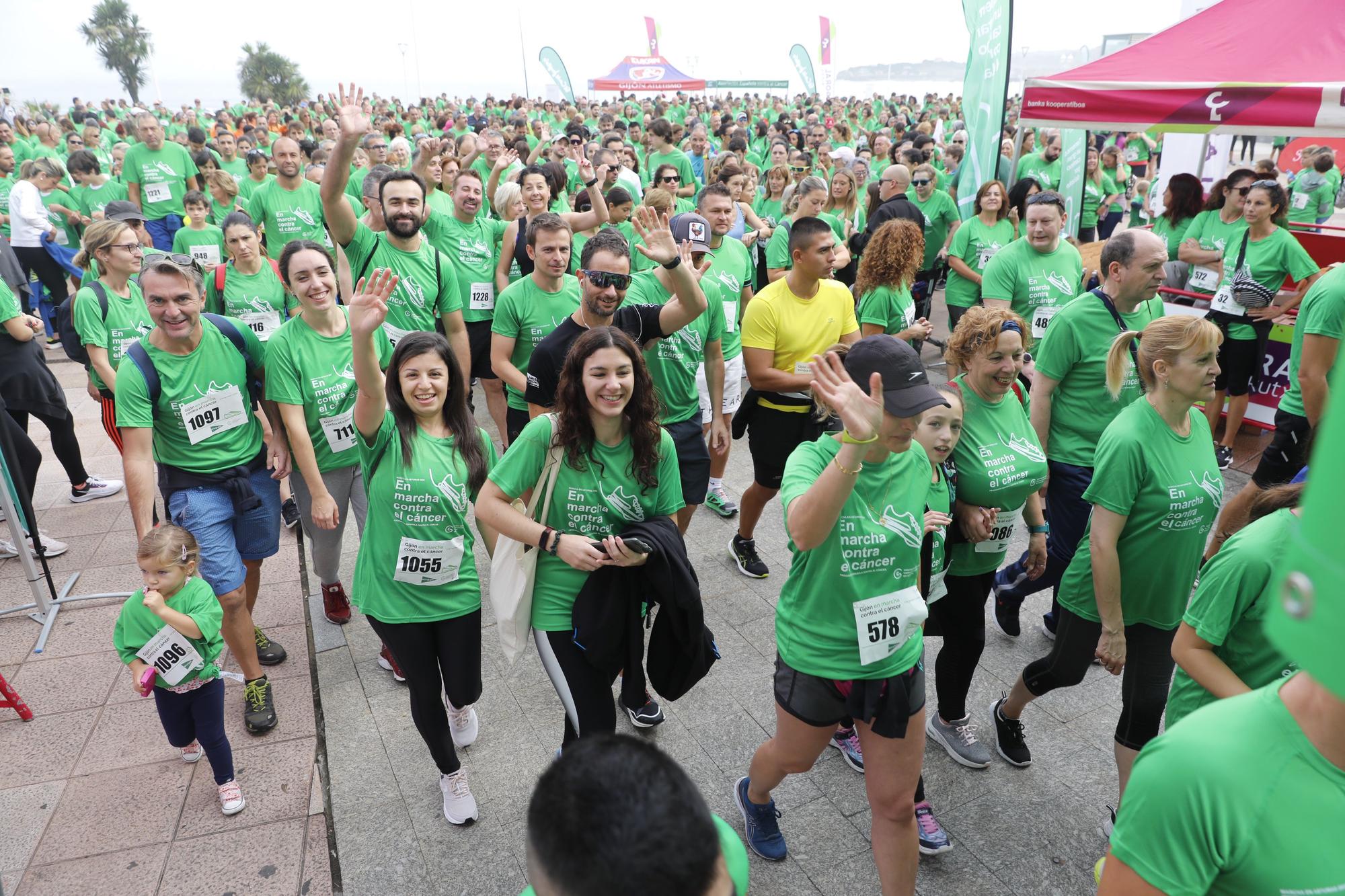 Marcha contra el cáncer en Gijón