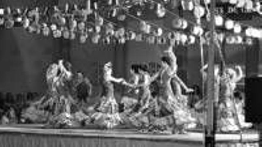 Exhibición de sevillanas y flamenco en Moraleja