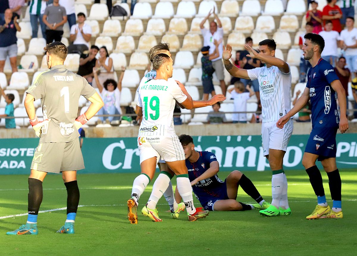 Las imágenes del Córdoba CF - Algeciras