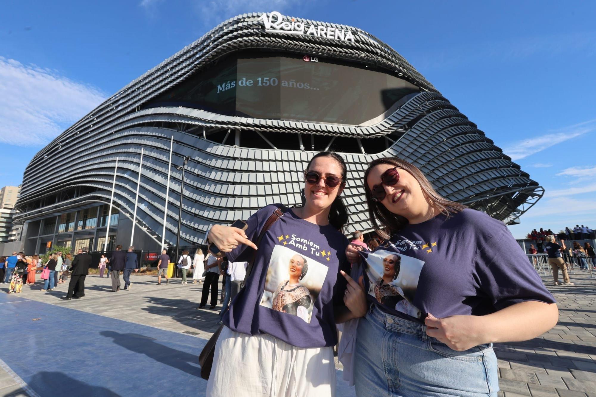 Así está el ambiente en el estreno de las fallas en el Roig Arena
