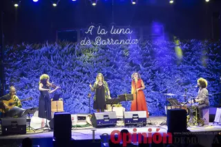 'Mujeres con raíz' abría el ciclo musical 'A la luna de Barranda'