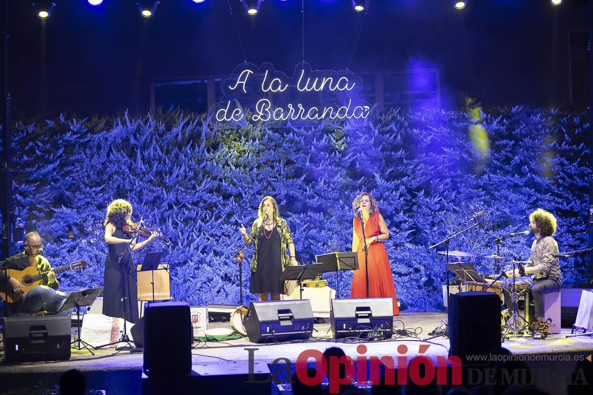&#039;Mujeres con raíz&#039; abría el ciclo musical &#039;A la luna de Barranda&#039;