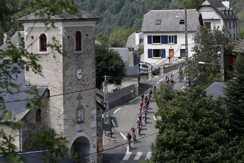 Tour de Francia: La 14ª etapa, en imágenes