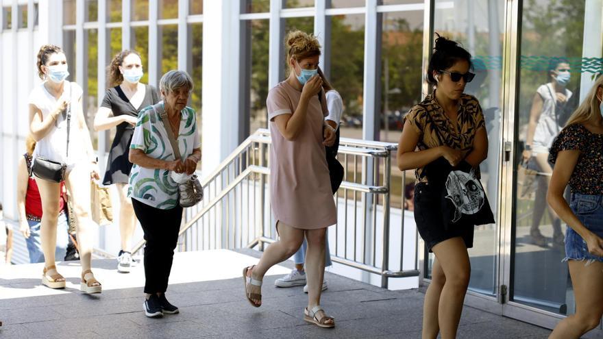 La mascarilla ya no será obligatoria en los hospitales y centros de salud de Aragón desde este miércoles