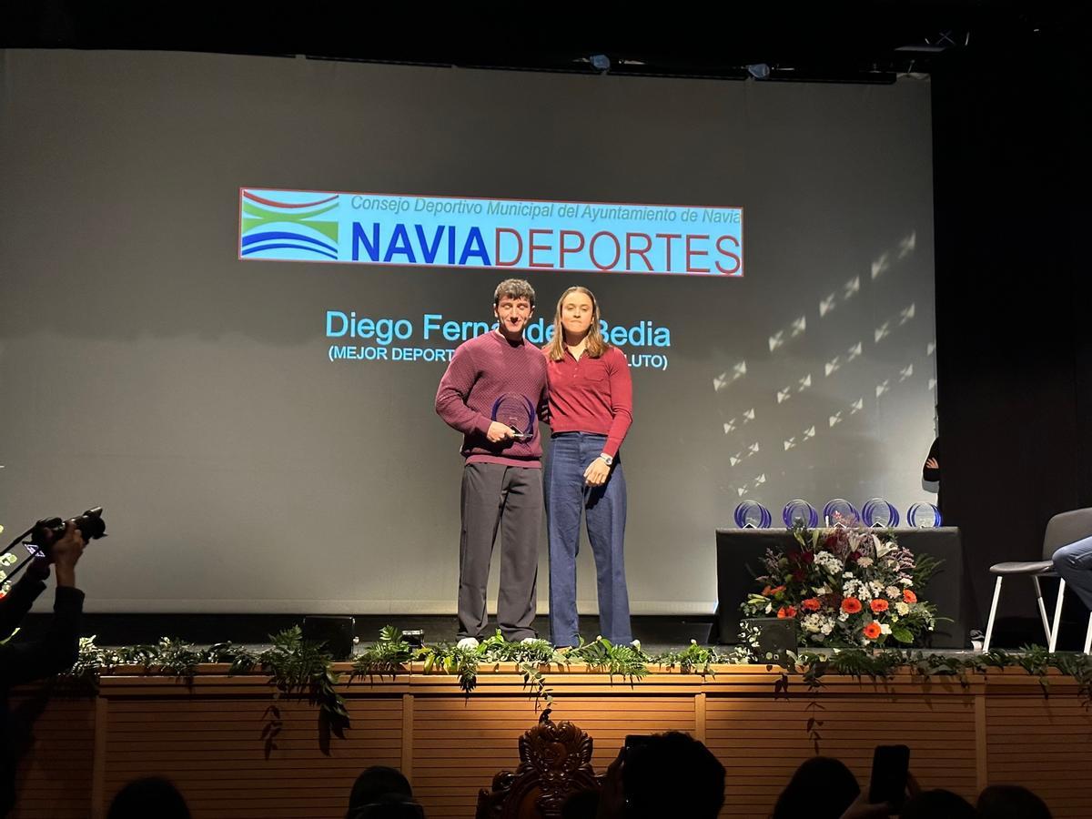 La Gala del Deporte de Navia, un aplauso al esfuerzo y la determinación La Gala del Deporte de Navia, un aplauso al esfuerzo y la determinación