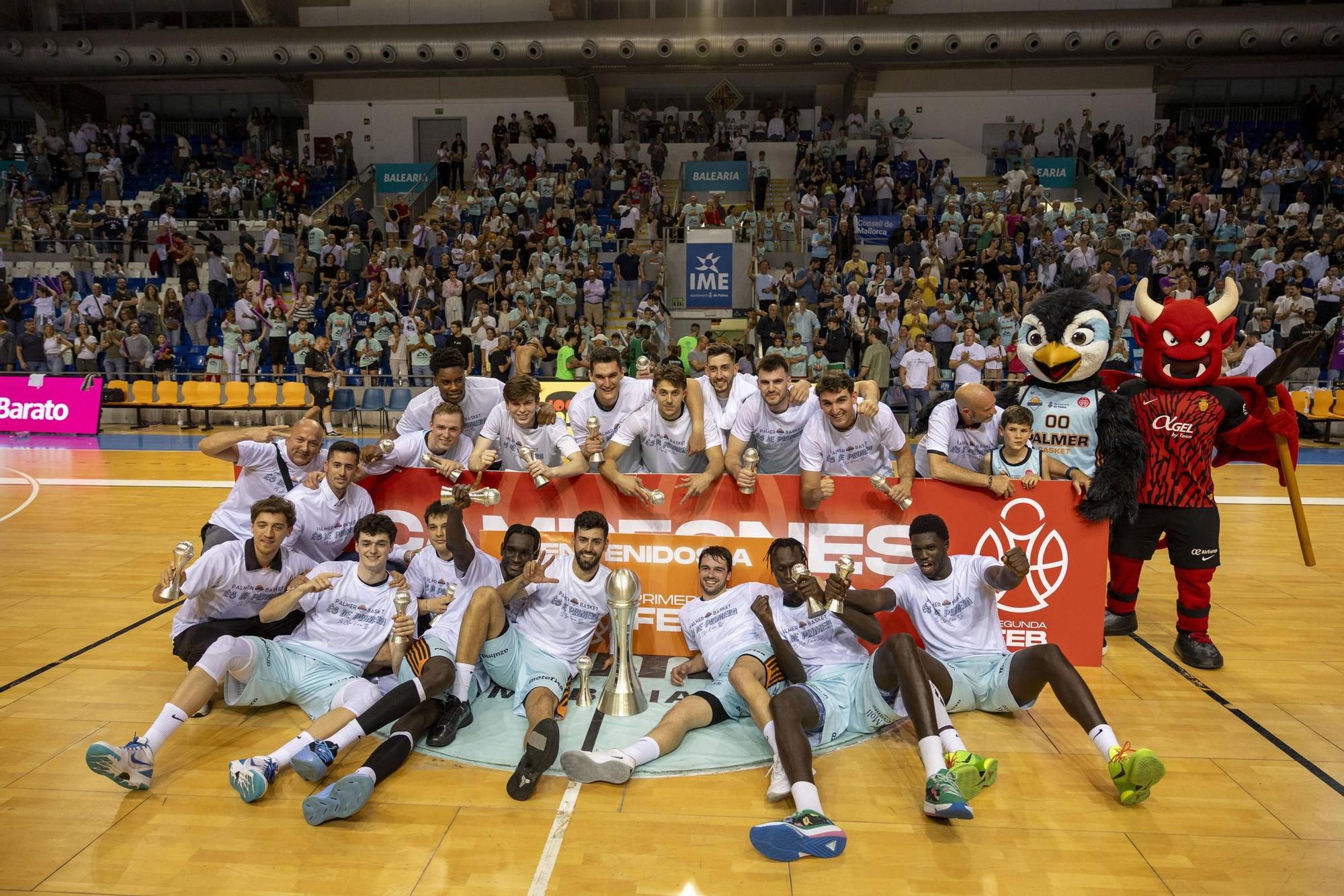 Así ha sido la fiesta del Palmer Basket Mallorca Palma tras ascender a Primera FEB