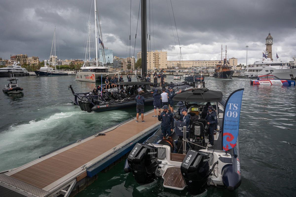 Dock out del Alenghi Red Bull en la Copa América animados por sus fans