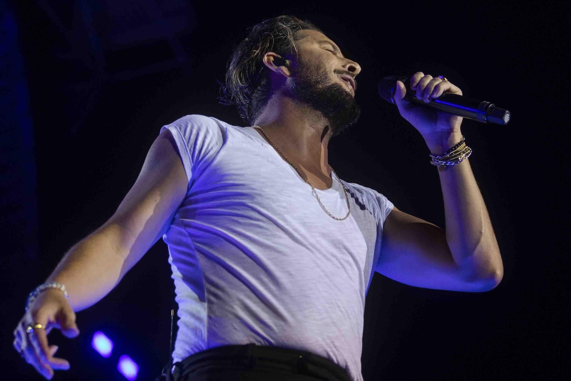 Concierto de Manuel Carrasco