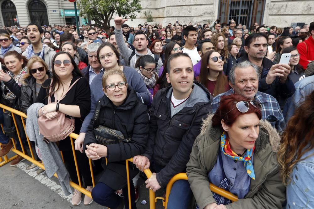 Búscate en la mascletà del 5 de marzo