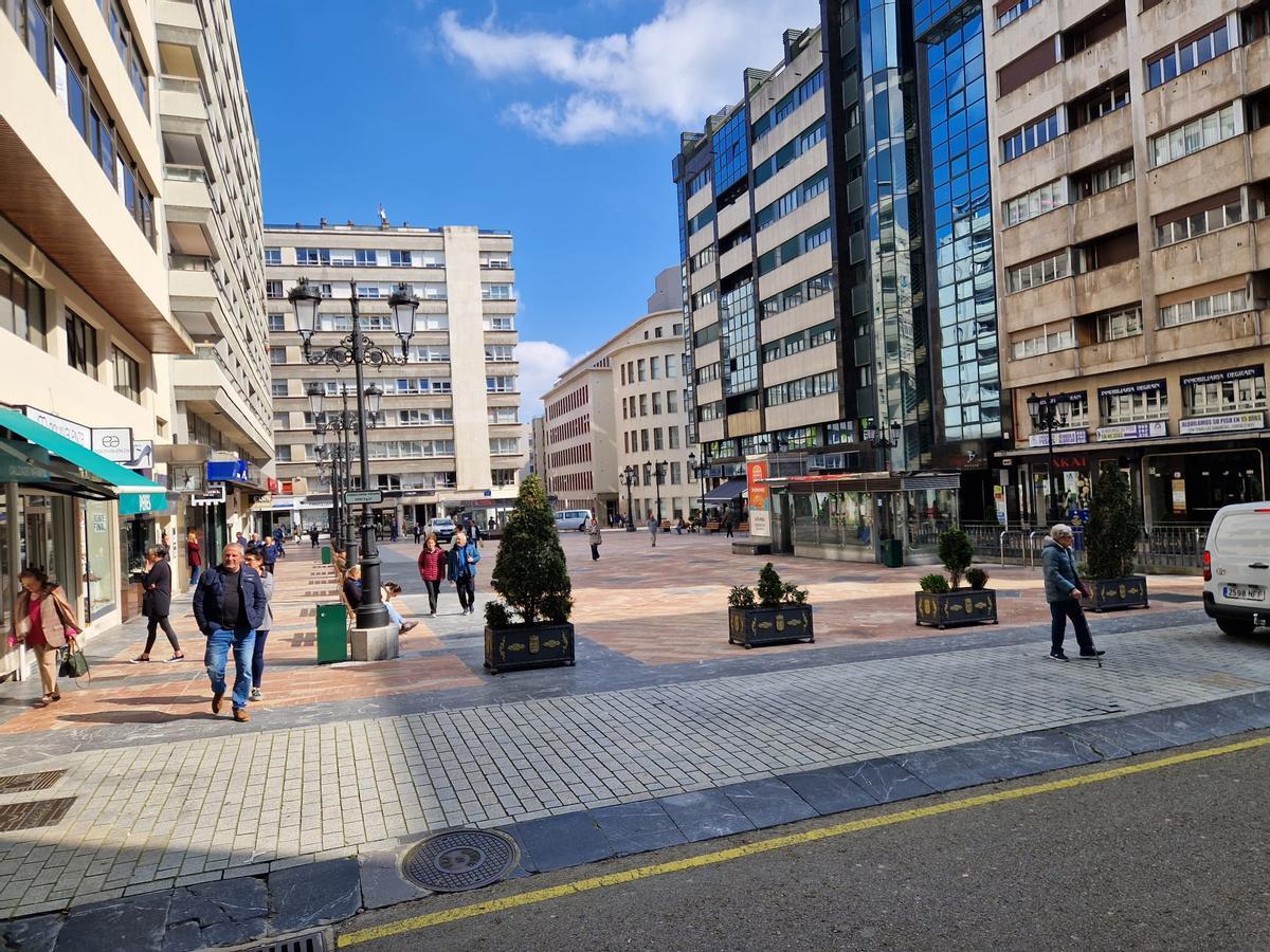 La plaza Longoria Carbajal tras su remodelación.