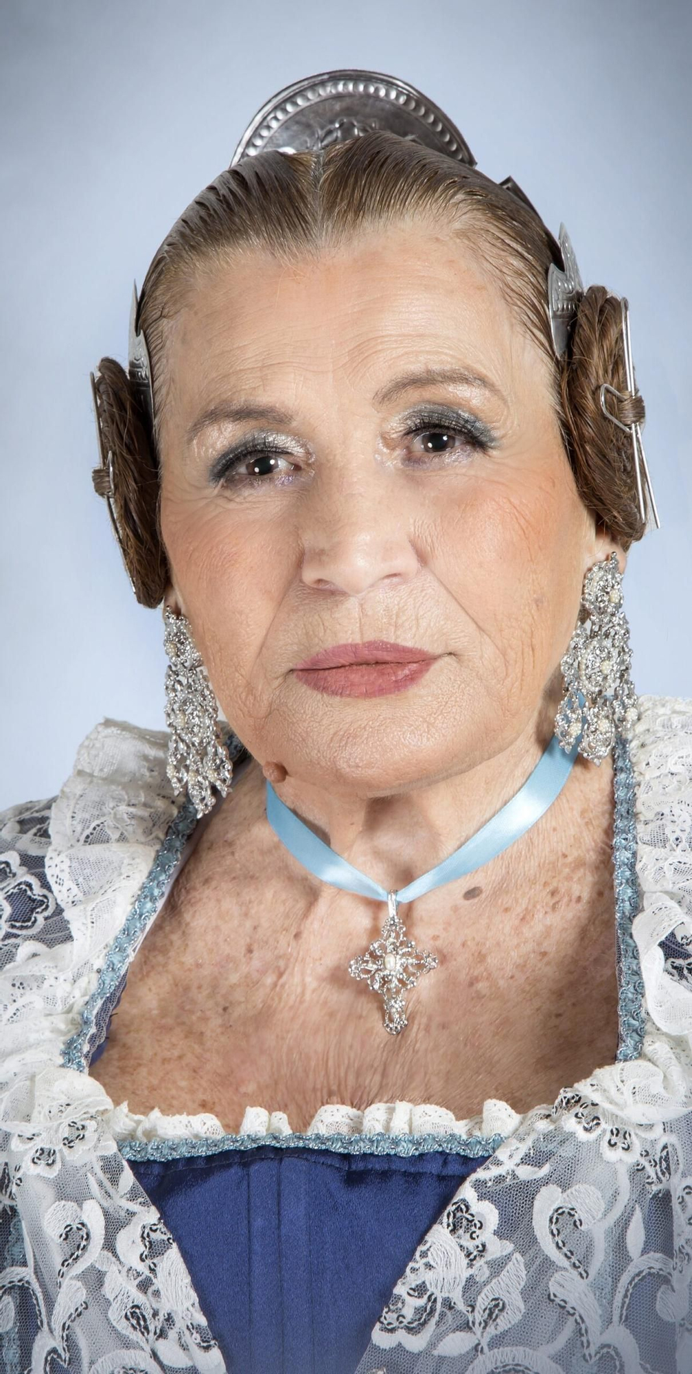 Josefa Mª Salvador Buralla (Conchita Piquer-Monestir de Poblet)