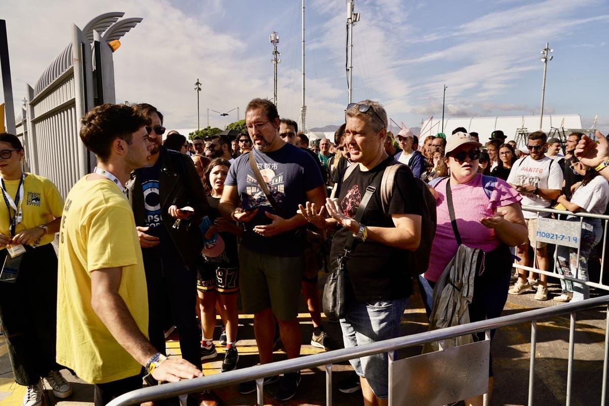 Este domingo, nuevo colapso en la entrada de la Comic-Con por problemas de aforo que ha cabreado a cientos de asistentes
