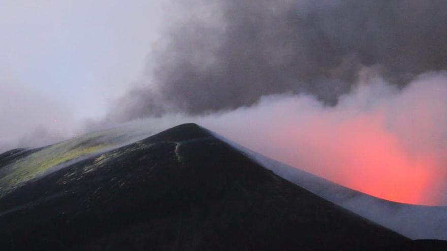 Las coladas del volcán de La Palma, a vista de dron