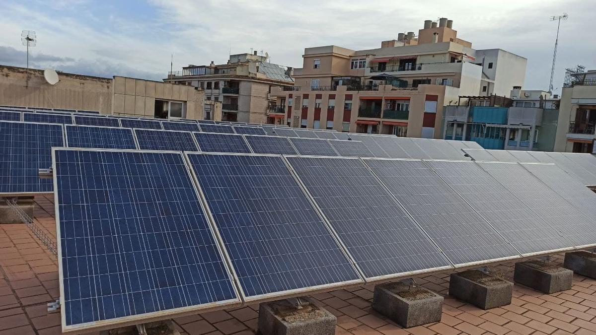 Las placas solares se instalarán sobre el centro de formación