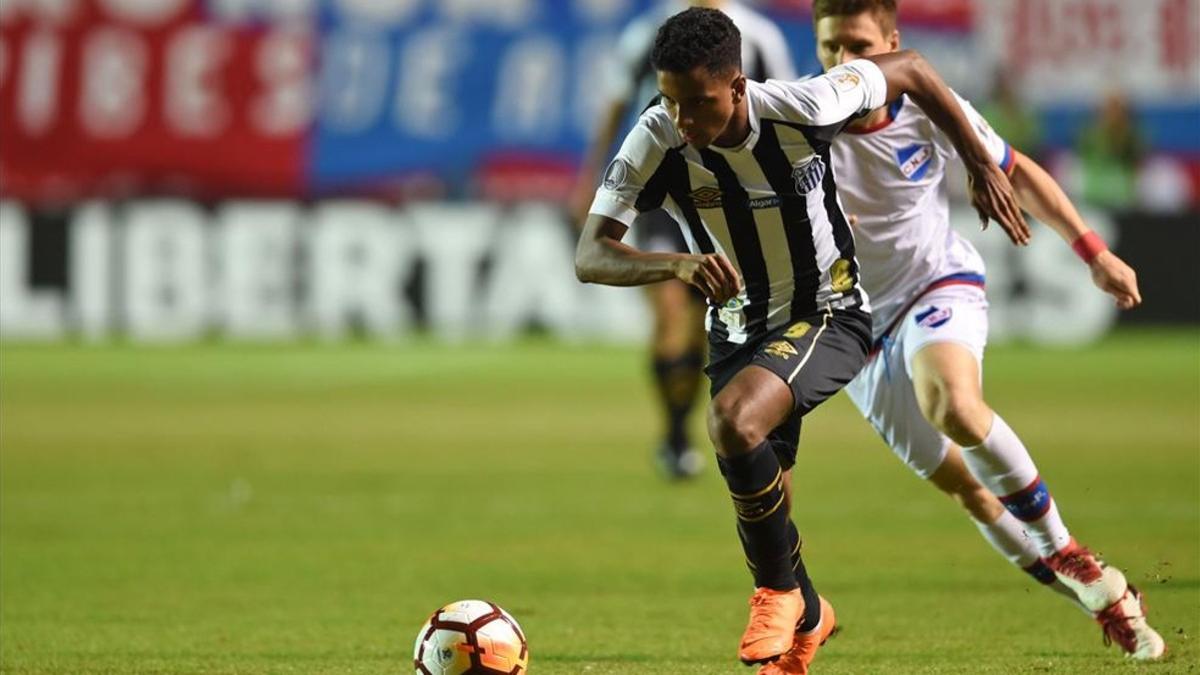 A Rodrygo solo le pudieron parar con patadas