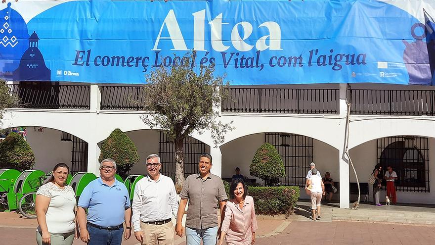 Altea destina medio millón de euros para apoyar e impulsar al comercio local