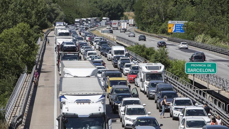 Cues a l&#039;AP-7 a Maçanet per un accident el passat mes de juny